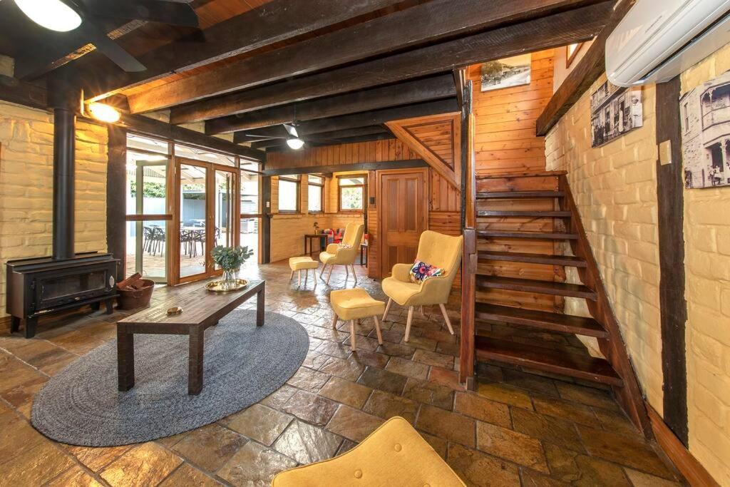 Willunga Cottage- Sleeps 6 Pool Esterno foto