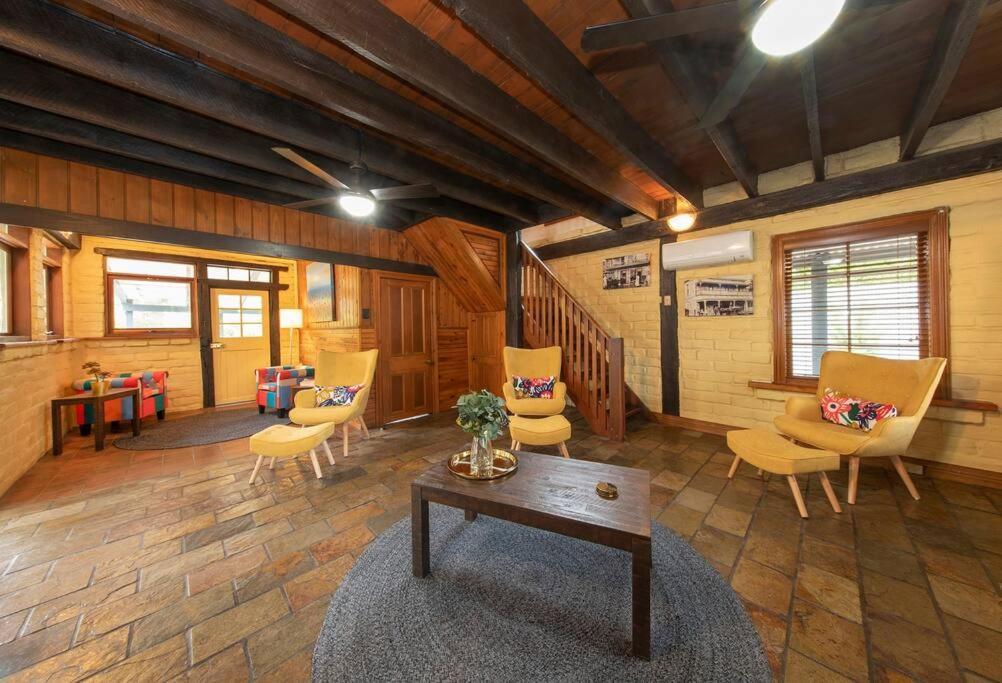Willunga Cottage- Sleeps 6 Pool Esterno foto